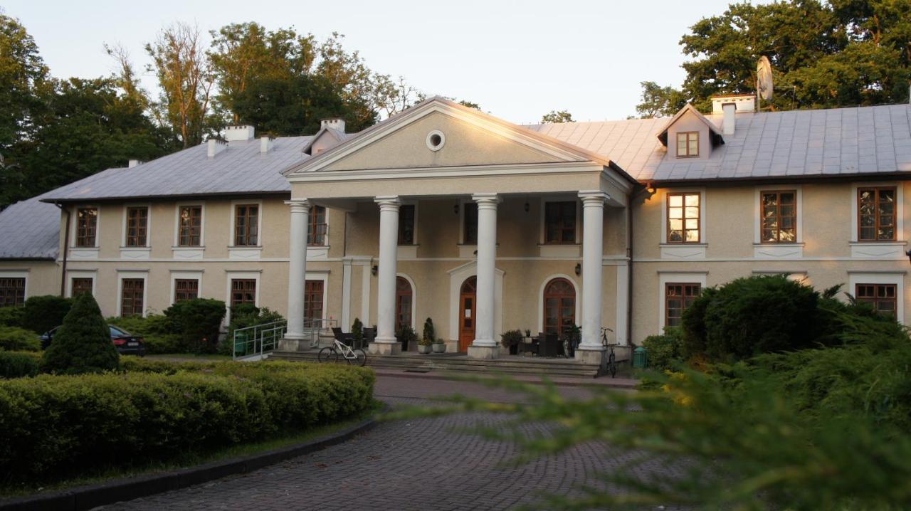 Hotel Rytwiany Palac Luaran gambar
